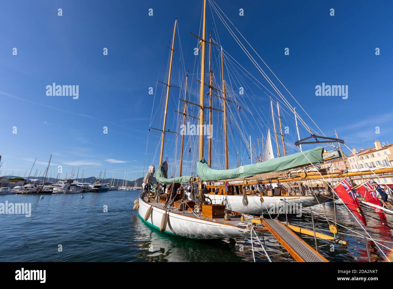 05 OCT 2019 - Saint-Tropez, Var, France - Voiliers dans le port lors de  l'édition 2019 de la régate 'les voiles de Saint-Tropez' Photo Stock - Alamy