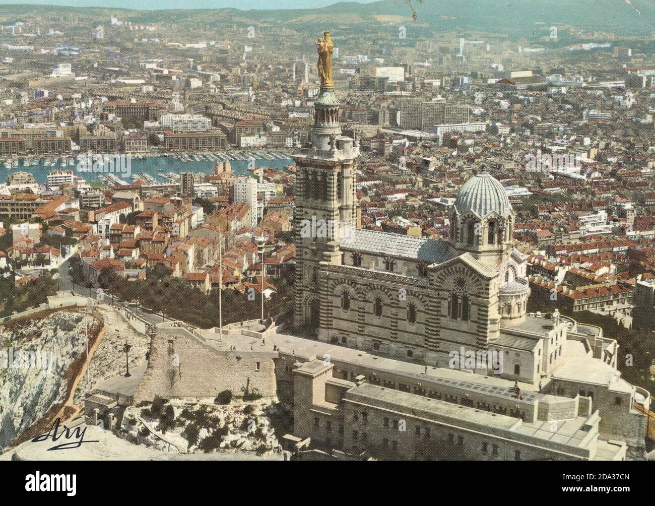 Carte postale ancienne de Marseille années 1960 / 1970 Banque D'Images