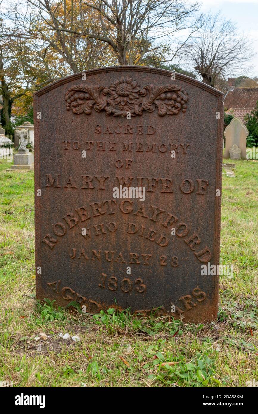 Porte-clés en fonte à l'église Saint-Pierre de Westleton, Suffolk, Royaume-Uni Banque D'Images