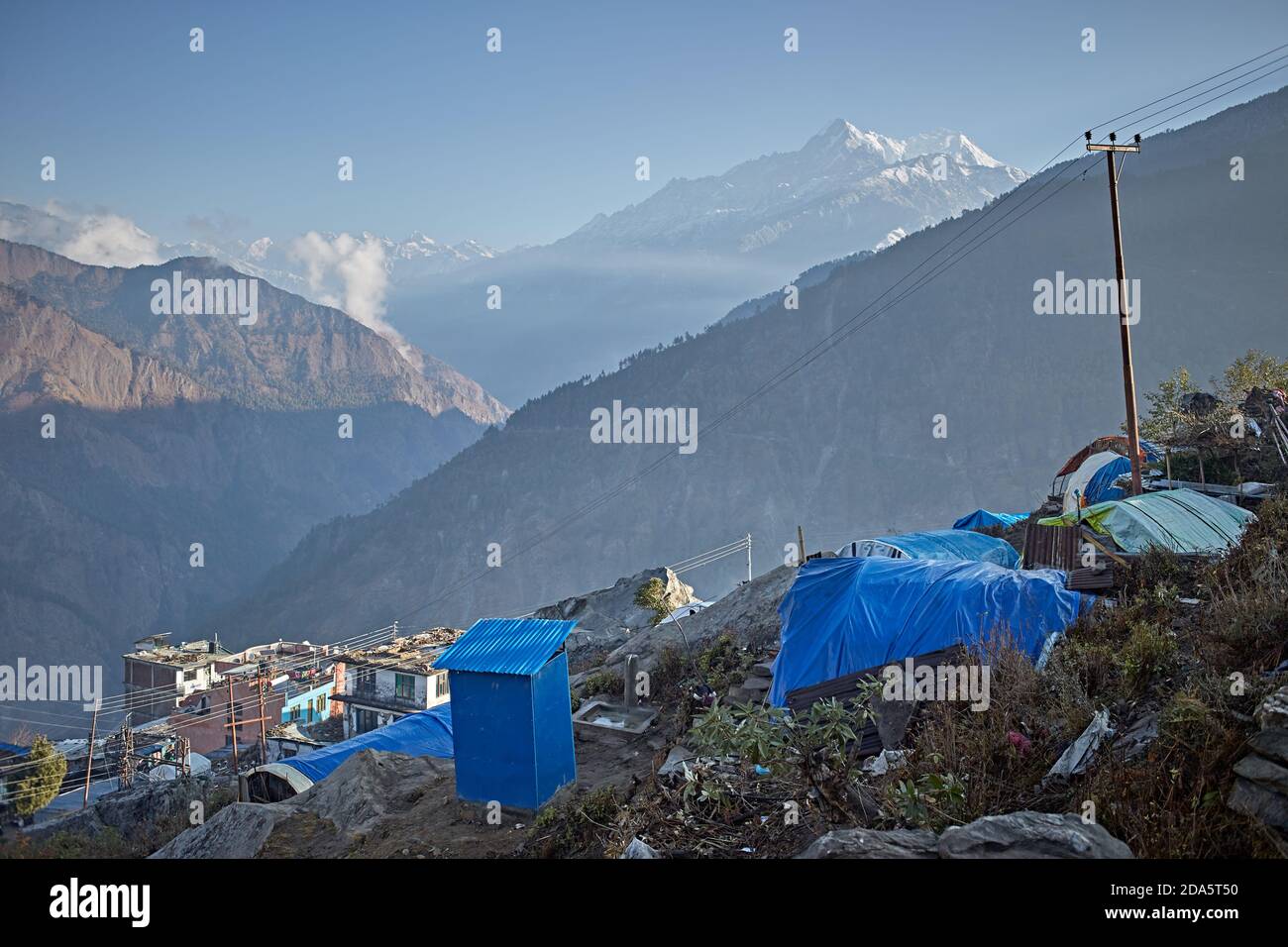 Rasuwa, Népal, janvier 2016. Tentes pour les personnes qui ont perdu leur maison lors du tremblement de terre d'avril 2015. Banque D'Images