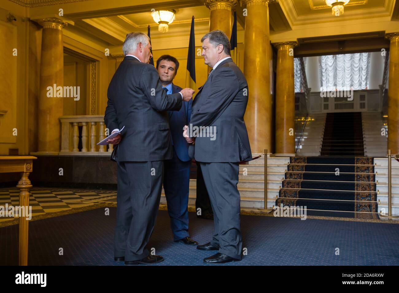 KIEV, UKRAINE - 09 juillet 2017 : le président de l'Ukraine Petro Porochenko et le secrétaire d'État des États-Unis Rex Tillerson lors d'une réunion à Kiev Banque D'Images