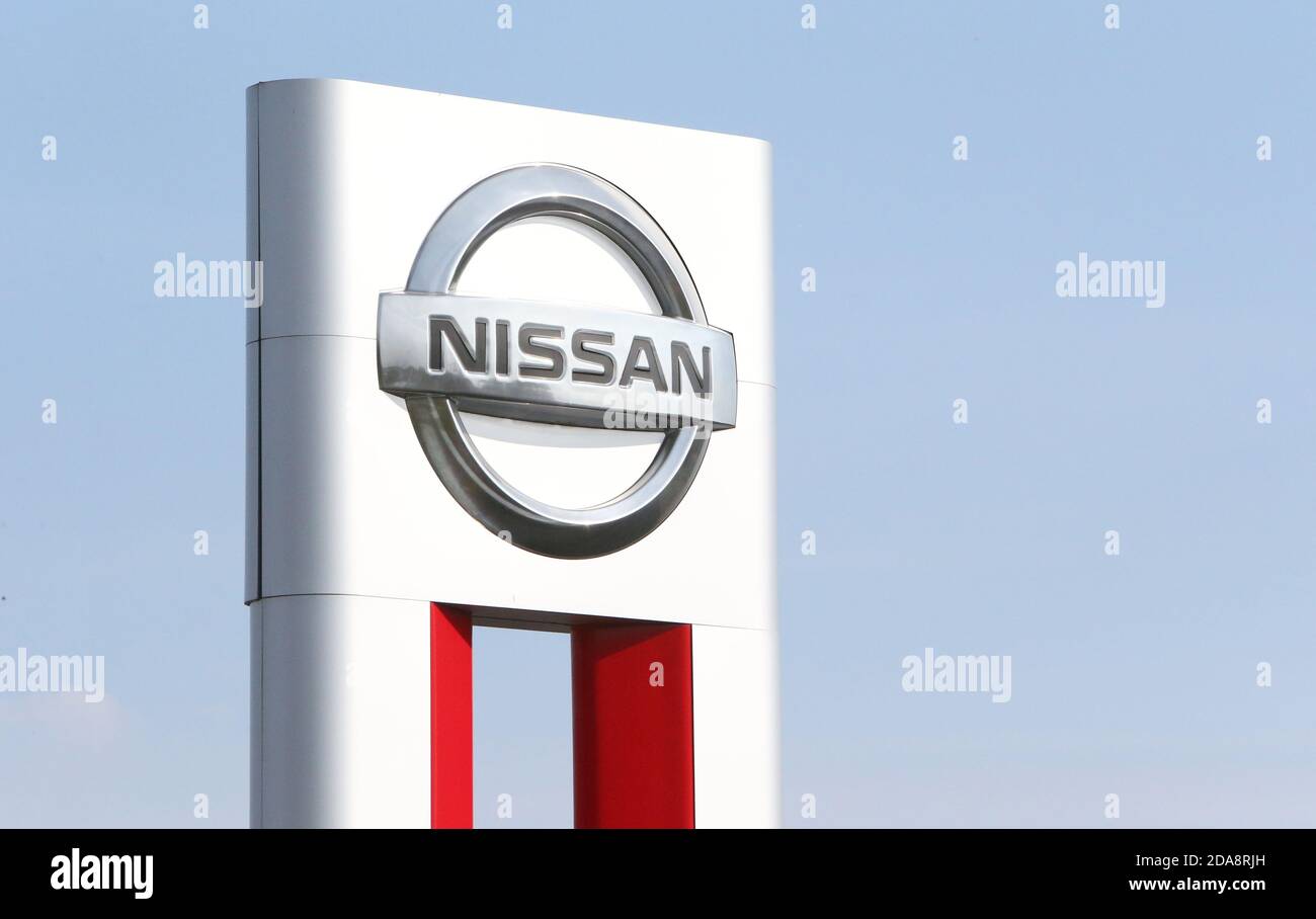 Panneau du concessionnaire de voitures Nissan. Waterloo Ontario Canada Luke Durda/Alamy Banque D'Images