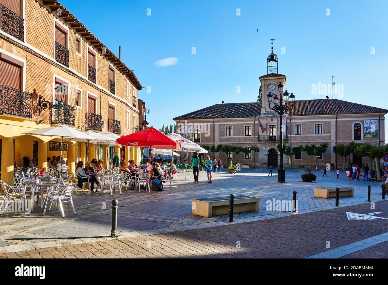 Plaza Mayor - place principale. French Way, Way of St. James. Carrión de los Condes, Palencia, Castille et Leon, Espagne, Europe Banque D'Images