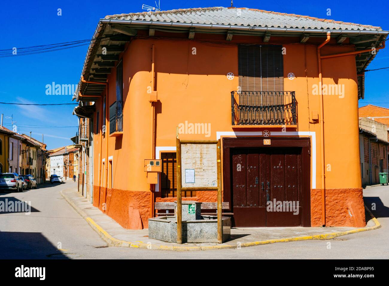 Maison, construction traditionnelle. French Way, Way of St. James.Hospital de Órbigo, León, Castille et Leon, Espagne, Europe Banque D'Images