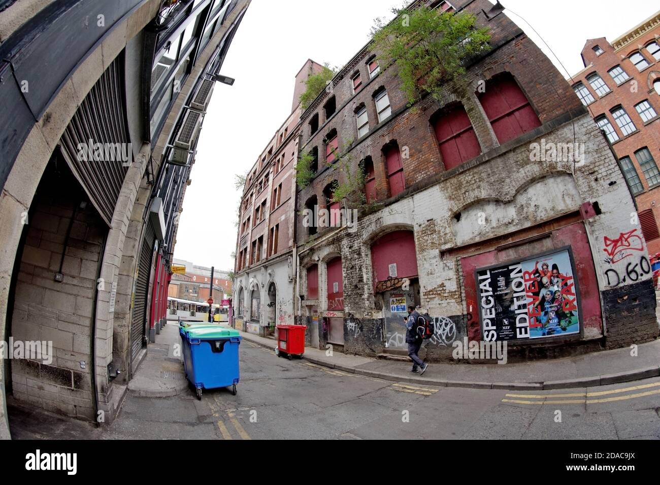 Back Turner Street à Manchester, un site mûr et prêt pour le réaménagement urbain, situé près du centre commercial du nord-ouest de la ville d'Angleterre. Banque D'Images