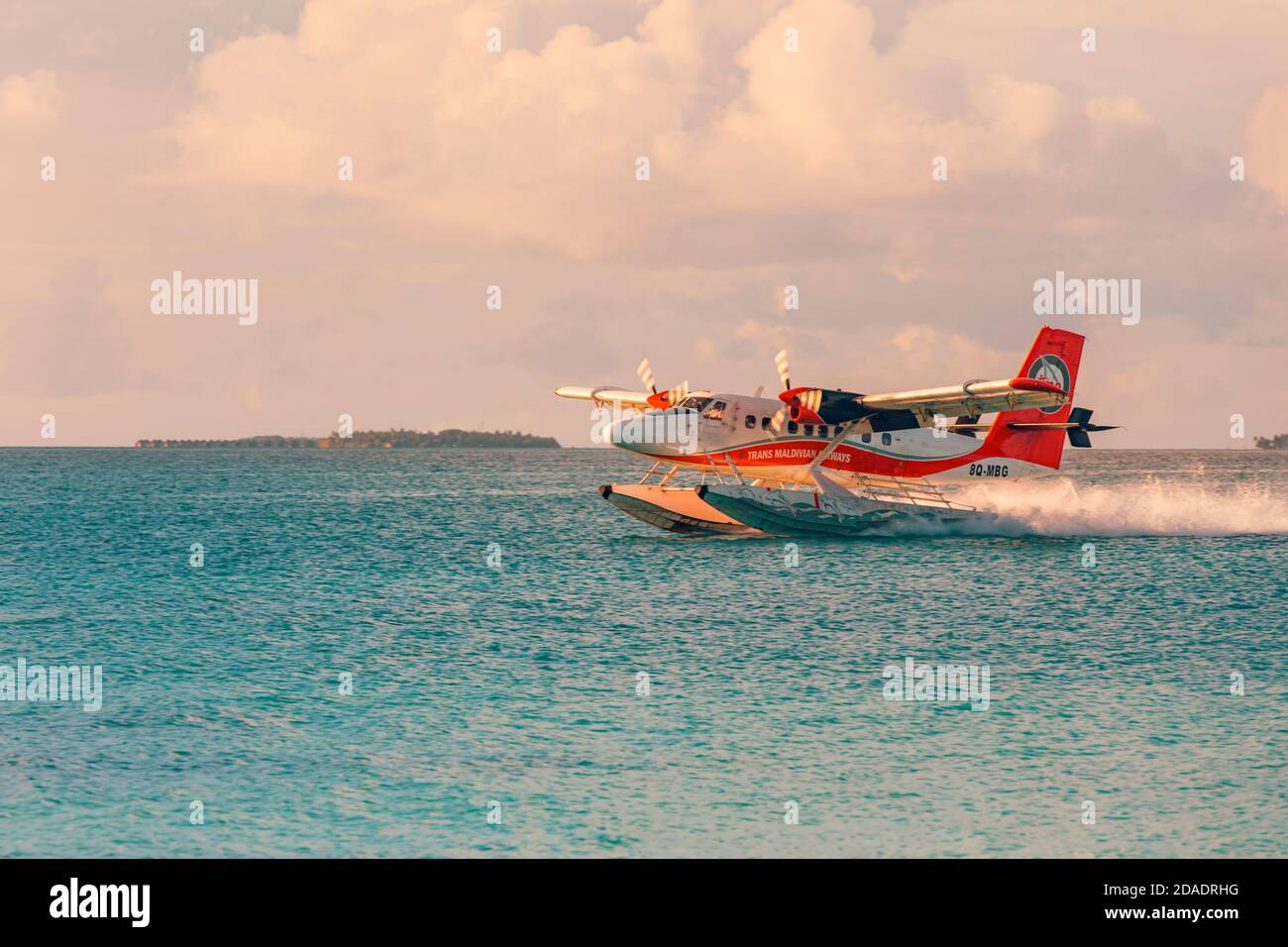 Ari Atoll, Maldives - 05.05.2018: Destination de voyage d'été de luxe avec hydravion dans les îles Maldives. Transport de vacances exotiques, Maldives Banque D'Images