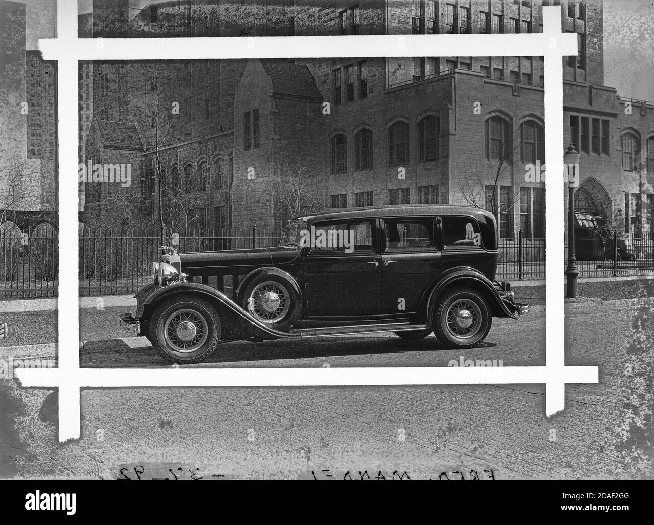 Automobile à l'appartement de Blanche Rosenbaum Mandel au 20 Cedar Street à Park Ridge, Illinois, vers 1923-1936. Banque D'Images