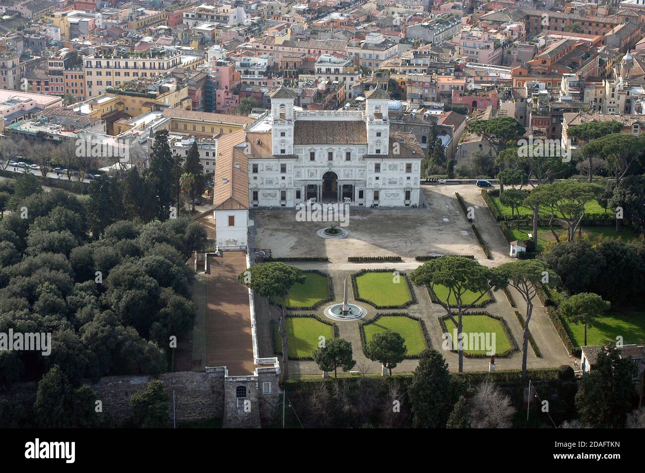 Vue aérienne du centre historique de Rome avec villa Médicis France Academy Banque D'Images