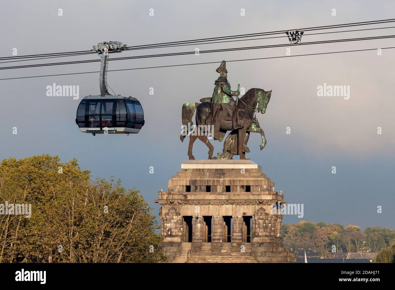 Géographie / Voyage, Allemagne, Rhénanie-Palatinat, Koblenz, Kaiser William Monument à l'angle allemand W, Additional-Rights-Clearance-Info-non-disponible Banque D'Images