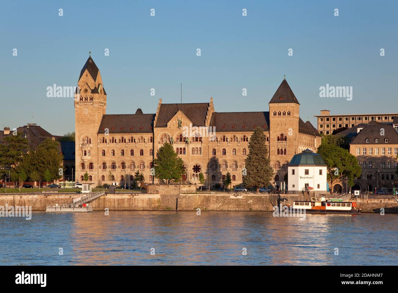 Géographie / Voyage, Allemagne, Rhénanie-Palatinat, Koblenz, vue sur le Rhin vers Konrad-Adenauer-, Additional-Rights-Clearance-Info-non-disponible Banque D'Images