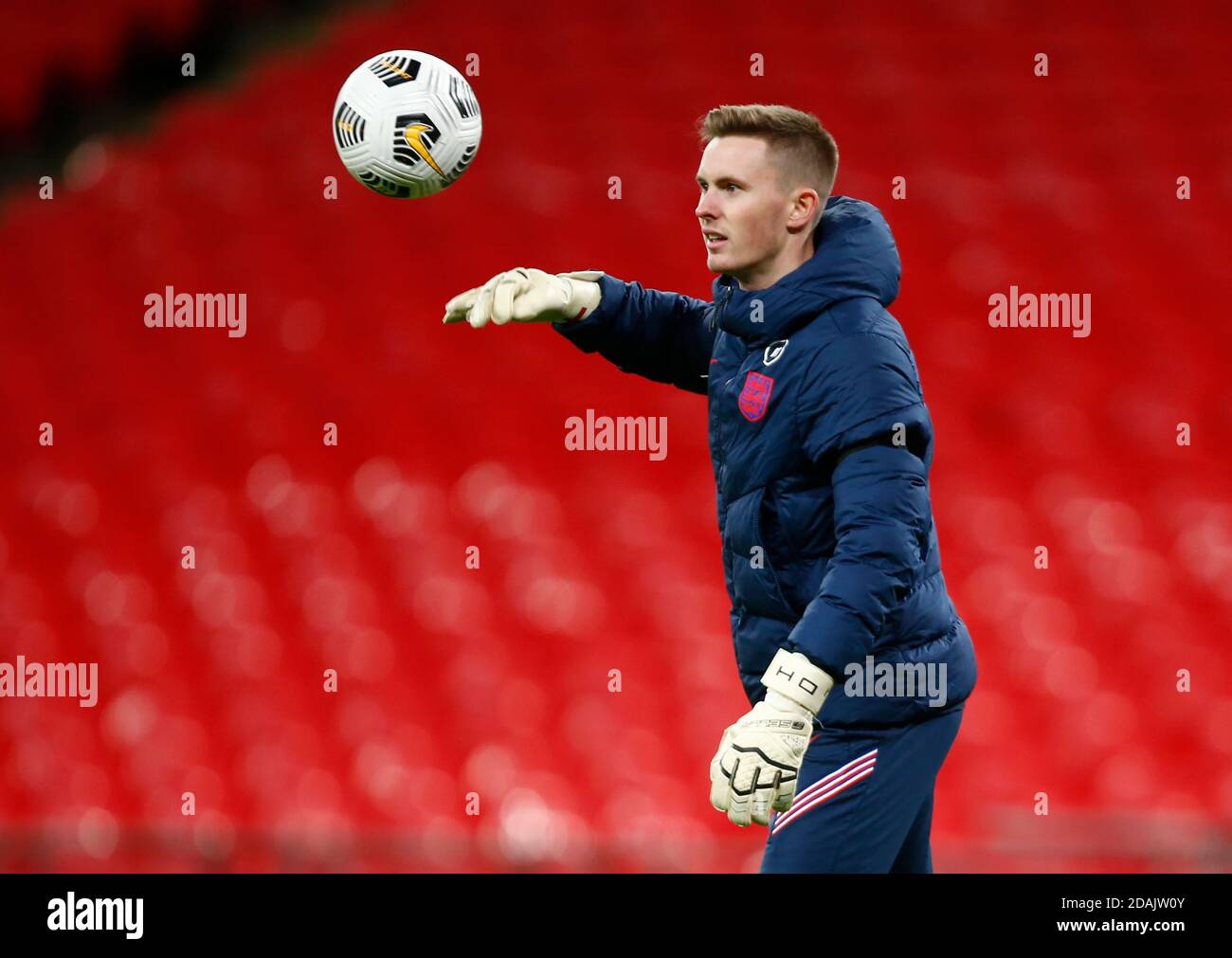 WEMBLEY, Royaume-Uni, NOVEMBRE 12: Gardien de but Caoimhín Kelleher (Liverpool) de la République d'Irlande pendant l'échauffement avant le match pendant l'Internationa Banque D'Images