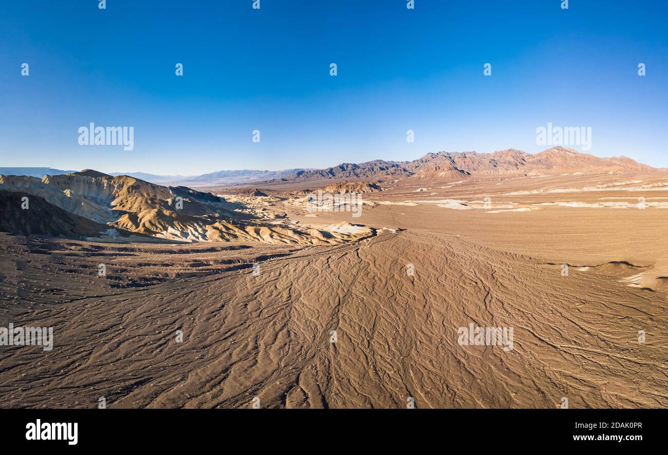 Vue panoramique sur la vallée de la mort à Zabriskie point Banque D'Images