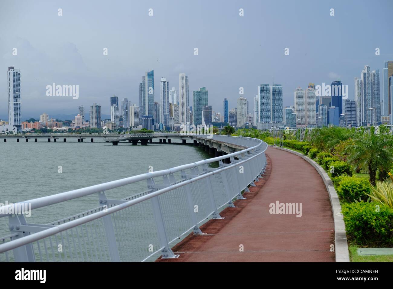 Panama City - vue panoramique sur la ville de Panama le long de Mirador Cinta Parc Costera Banque D'Images
