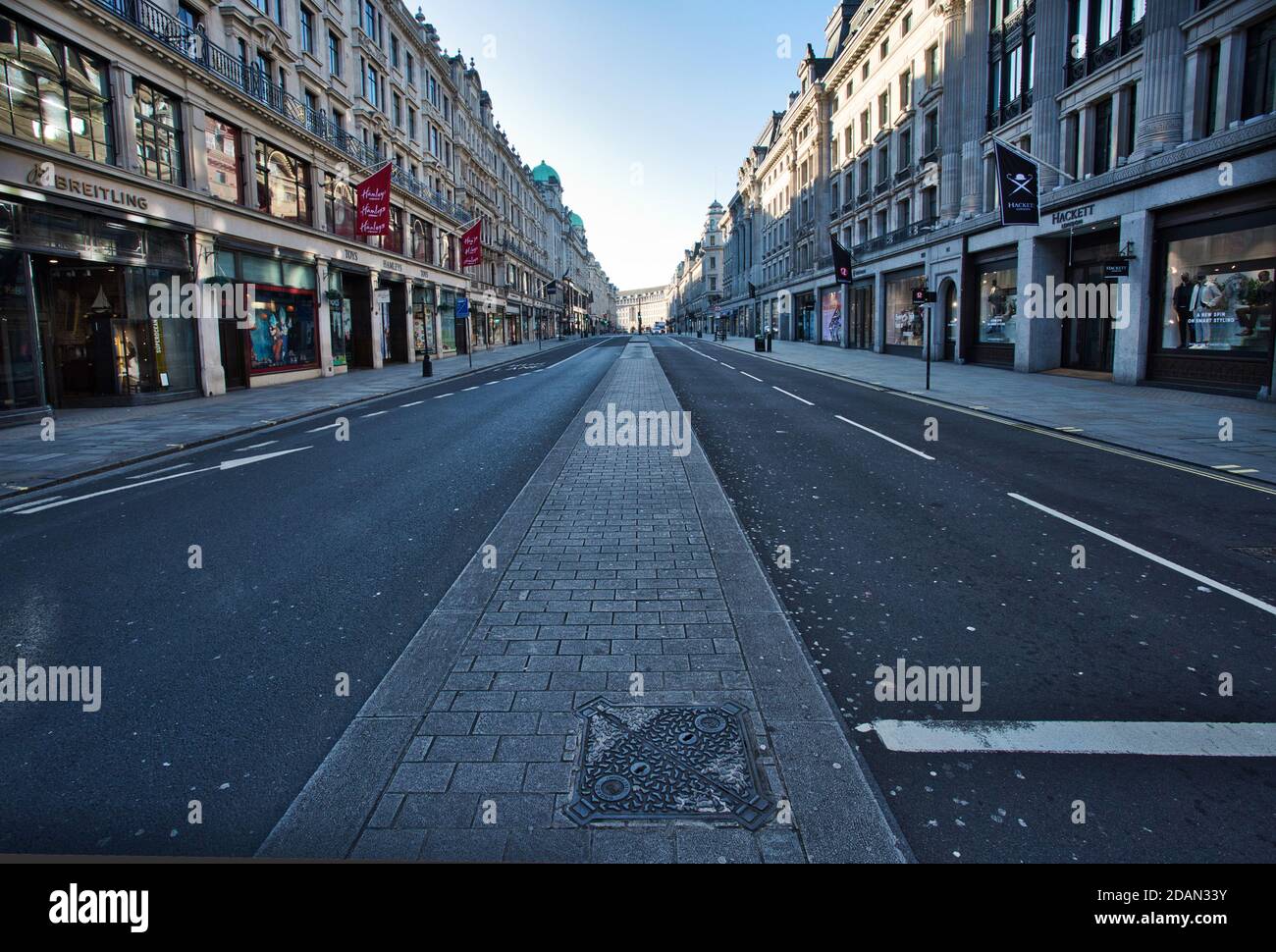 GRANDE-BRETAGNE / Angleterre / Londres / une ville irréelle verrouillage à Londres 24.3.2020/ la célèbre rue régent de Londres totalement vide. Banque D'Images