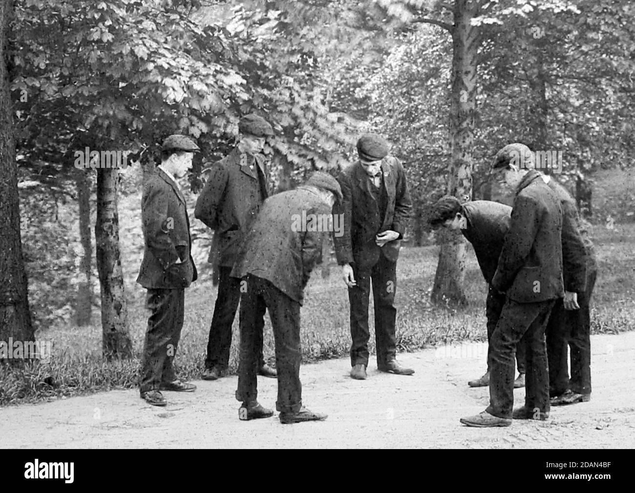 Jeu de Pitch and Toss, période victorienne Banque D'Images