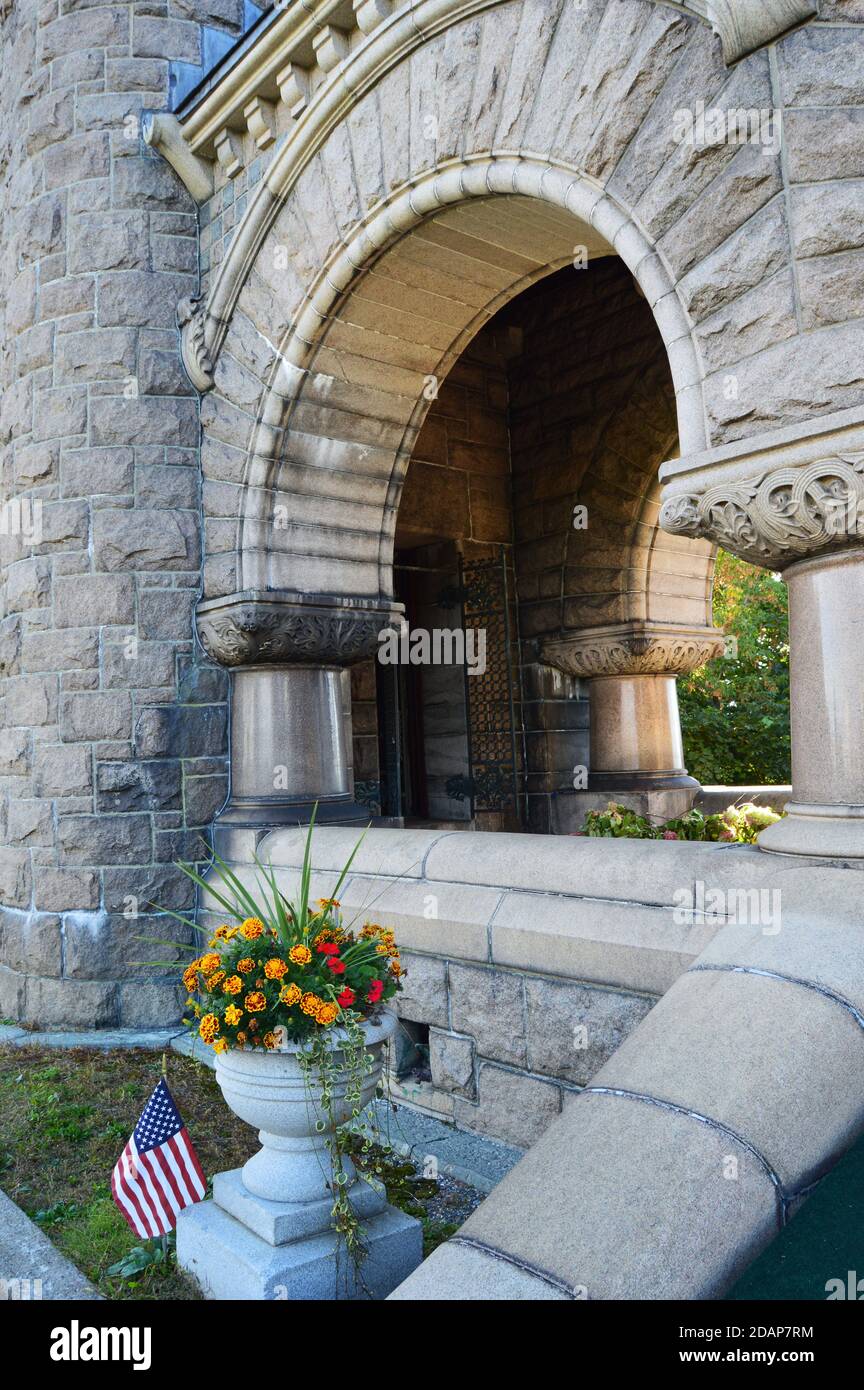 Gardner Earl Memorial Chapel, cimetière d'Oakwood à Troy, NY. Site historique. Banque D'Images