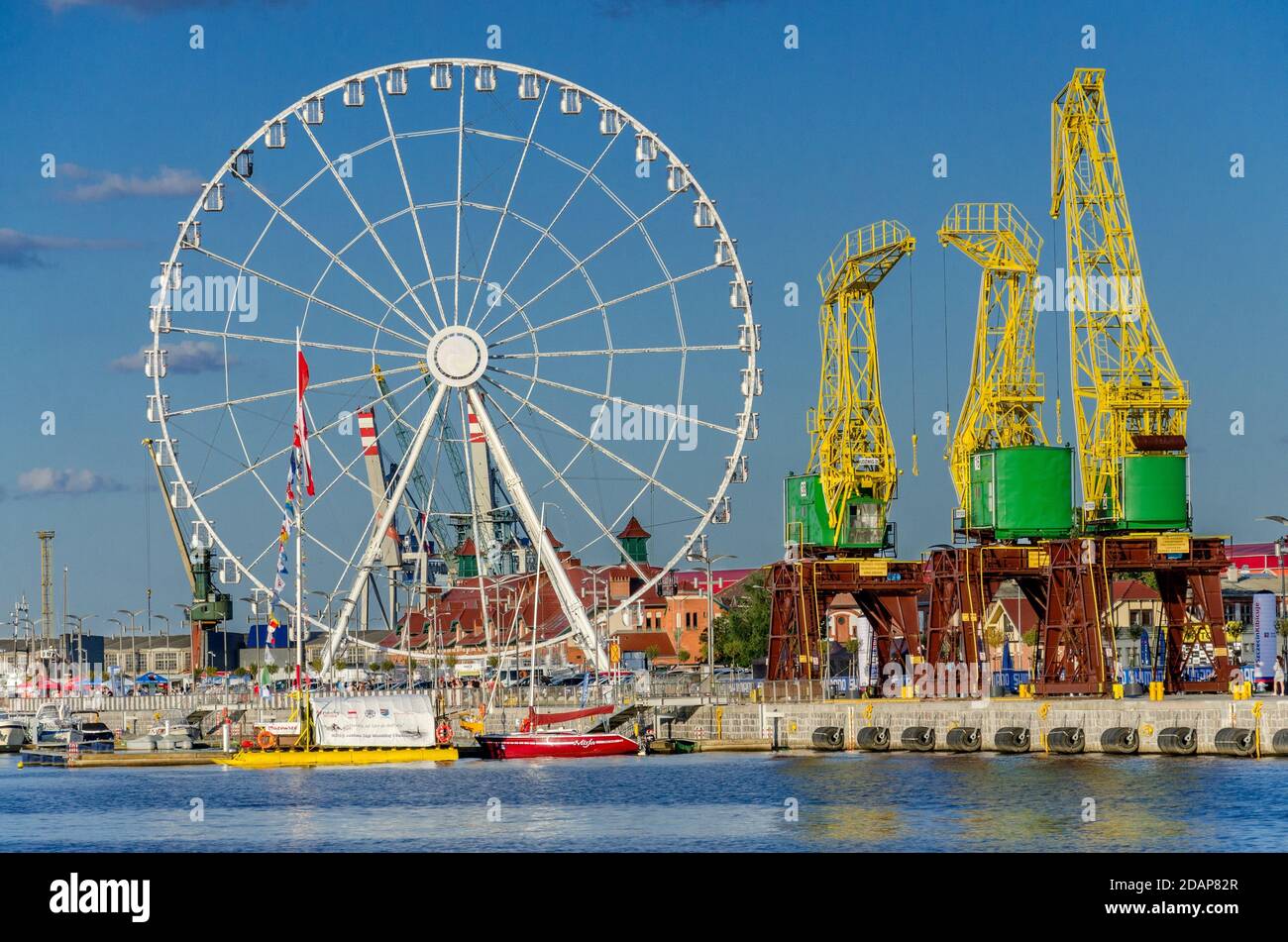 SZCZECIN, PROVINCE DE POMÉRANIE OCCIDENTALE, POLOGNE. Vue sur l'île de Lasztownia - ancienne partie du port commercial. Banque D'Images