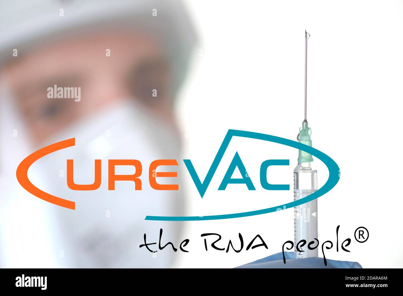 Image symbole vaccin Corona de la société CUREVAC, homme avec seringue, crise corona, Bade-Wuerttemberg, Allemagne Banque D'Images