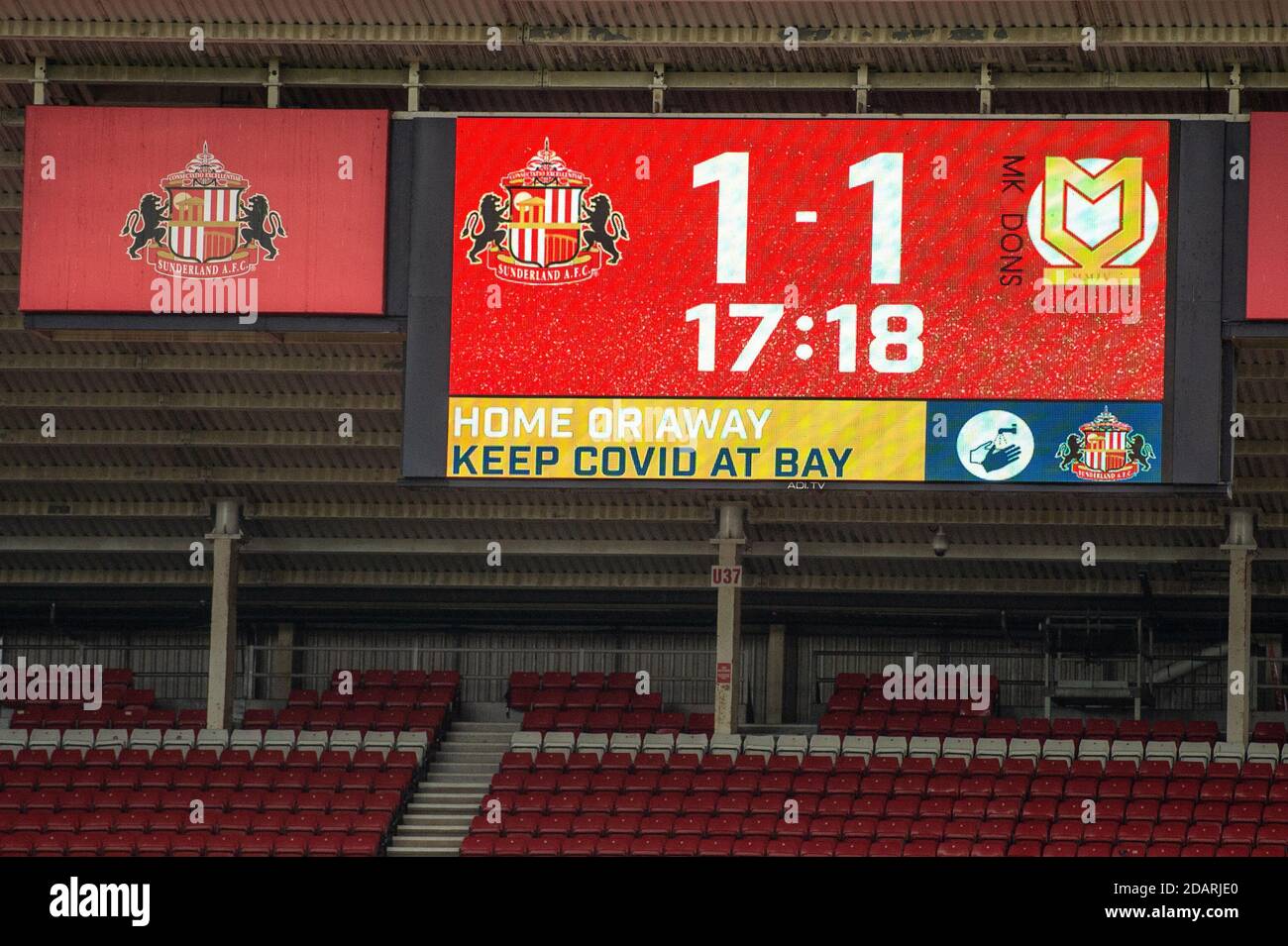 SUNDERLAND, ANGLETERRE. 14 NOVEMBRE Tableau de bord après 17:18 minutes pendant le match de la Ligue 1 de pari de ciel entre Sunderland et MK dons au Stade de lumière, Sunderland, le samedi 14 novembre 2020. (Crédit : Trevor Wilkinson | ACTUALITÉS MI) crédit : ACTUALITÉS MI et sport /Actualités Alay Live Banque D'Images