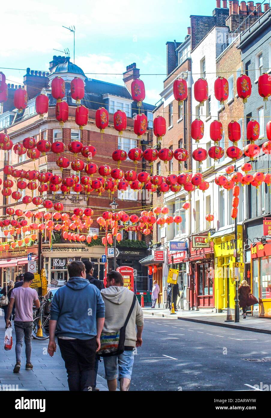 LONDRES - Royaume-Uni - 03 mai 2018 : vue de China Town à Londres. China Town - l'une des principales attractions touristiques de Londres Banque D'Images
