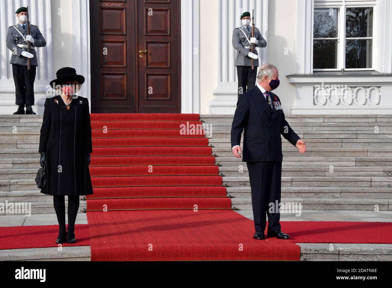 Berlin, Allemagne. 15 novembre 2020. Camilla, duchesse de Cornouailles et Charles, prince de Galles, à la réception du Président fédéral de l'Allemagne au Palais de Bellevue le 15 novembre 2020 à Berlin, Allemagne crédit: Geisler-Fotopress GmbH/Alay Live News Banque D'Images
