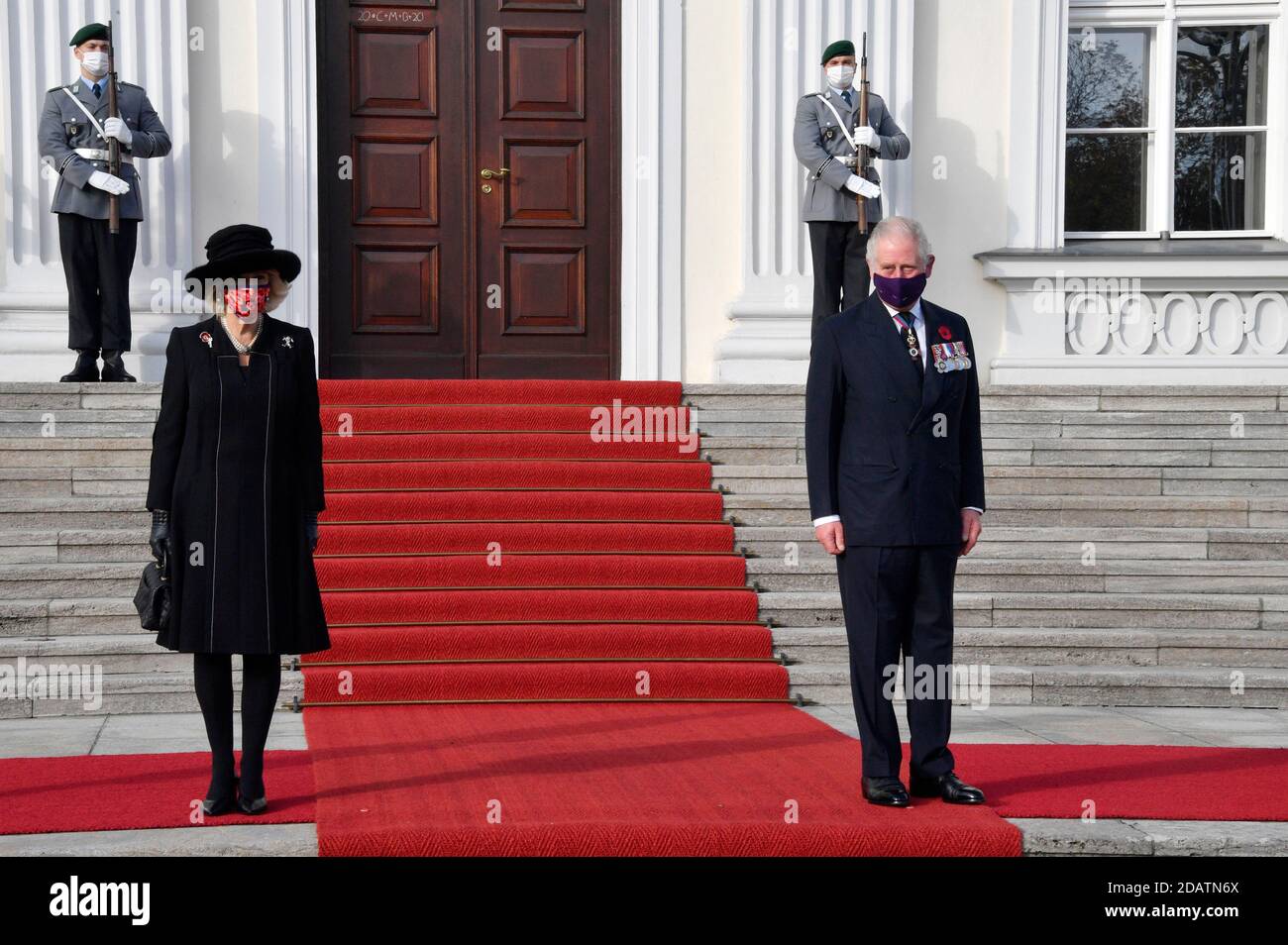 Berlin, Allemagne. 15 novembre 2020. Camilla, duchesse de Cornouailles et Charles, prince de Galles, à la réception du Président fédéral de l'Allemagne au Palais de Bellevue le 15 novembre 2020 à Berlin, Allemagne crédit: Geisler-Fotopress GmbH/Alay Live News Banque D'Images
