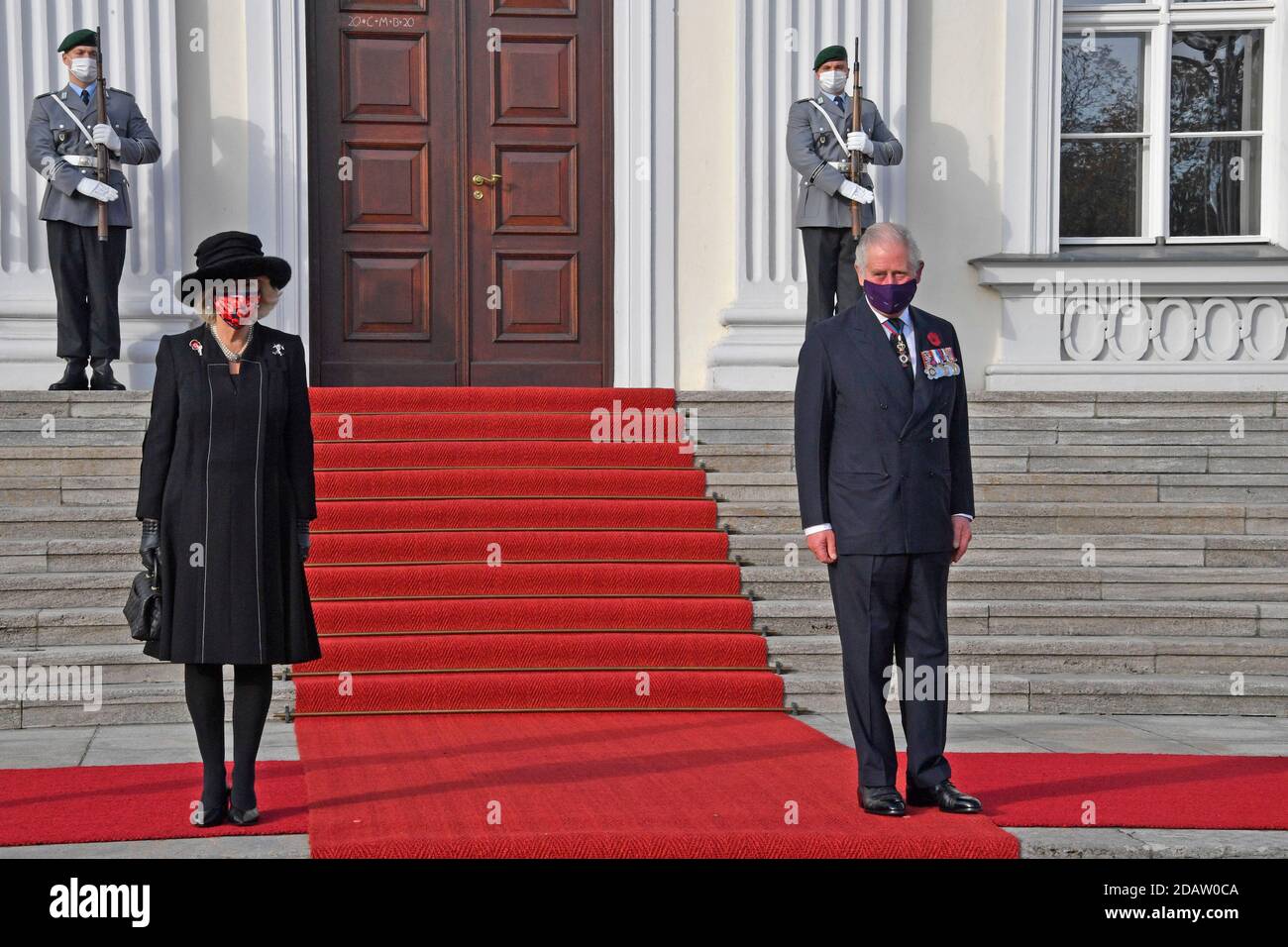Berlin, Allemagne. 15 novembre 2020. Camilla, duchesse de Cornouailles et Charles, prince de Galles, à la réception du Président fédéral de l'Allemagne au Palais de Bellevue le 15 novembre 2020 à Berlin, Allemagne crédit: Geisler-Fotopress GmbH/Alay Live News Banque D'Images