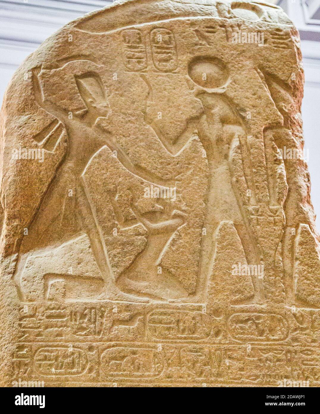 Égypte, le Caire, Musée égyptien, stèle de Merenptah commémorant sa campagne contre les Libyens, année 5 de son règne. Granit, de Kom el Ahmar. Banque D'Images