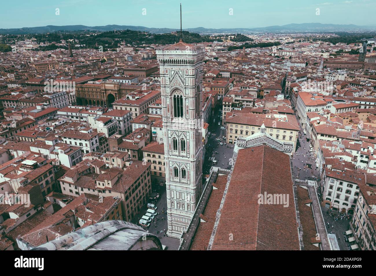 Vue Aérienne Vue panoramique de la ville de Florence et Giotto's Campanile campanile qui fait partie du complexe de la cathédrale de Florence (Cattedrale di Santa Maria de Banque D'Images