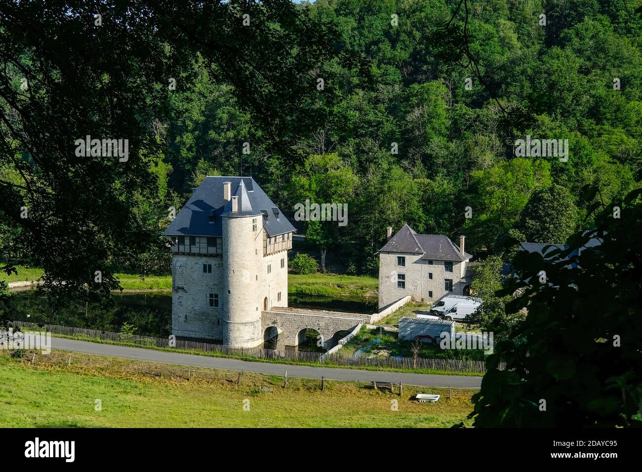 L'illustration montre le château de Crupet, près d'Assee, mercredi 27 mai 2020. BELGA PHOTO BRUNO FAHY Banque D'Images