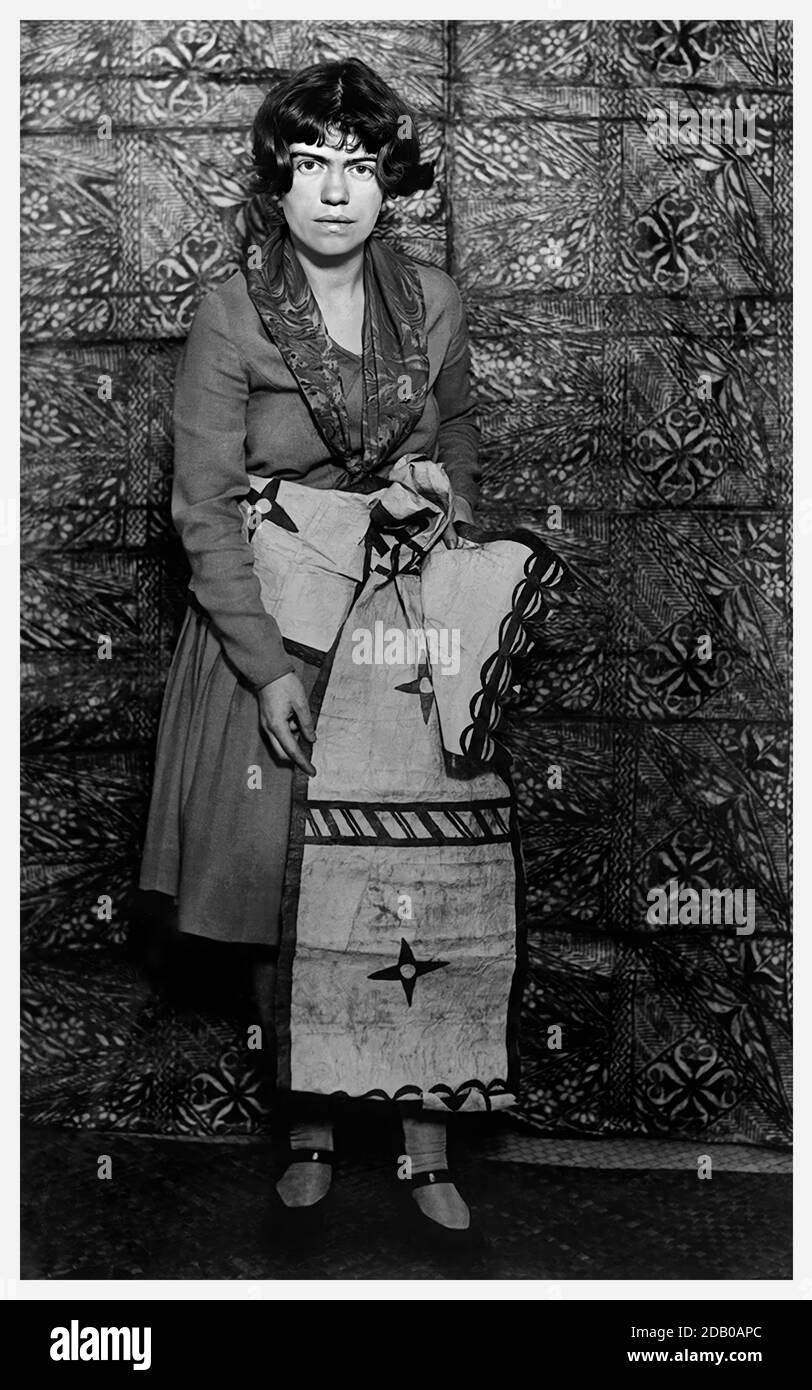 1928 ca., Etats-Unis: La célèbre femme anthropologue culturelle MARGARET MEAD ( 1901 - 1978 ). Photographe inconnu . - HISTOIRE - foto storiche - portrait - ritratto - ANTROPOLOGIA CULTURELLE - ANTROPOLOGA - ANTHROPOLOGIE - SCIENZA - SCIENCE --- Archivio GBB Banque D'Images