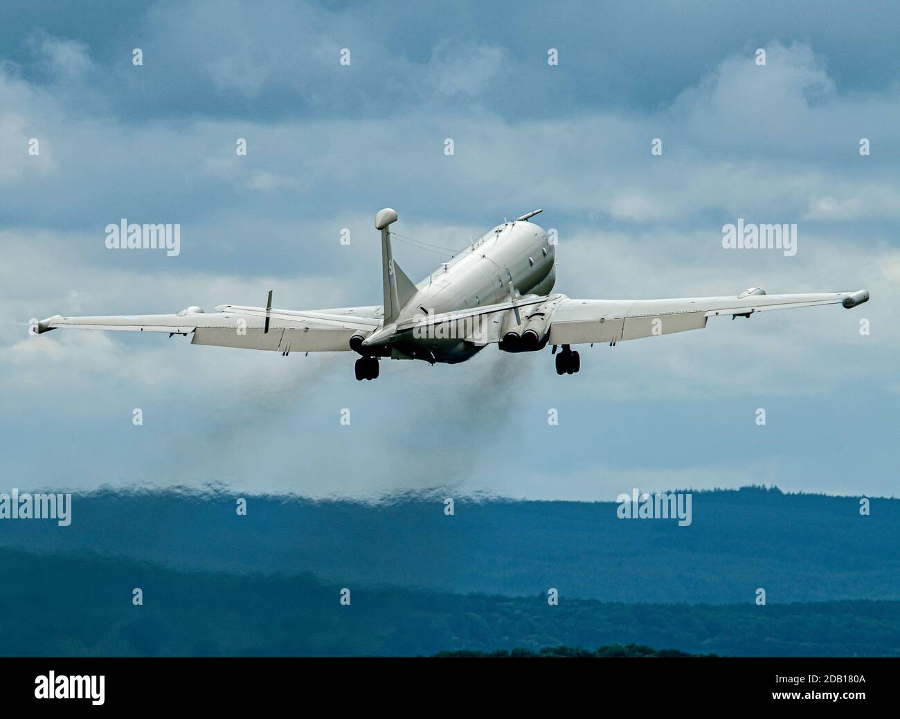 RAF HS Nimrod M. 2 à sa base d'origine à Kinloss, dans le Morayshire ne Ecosse. Banque D'Images