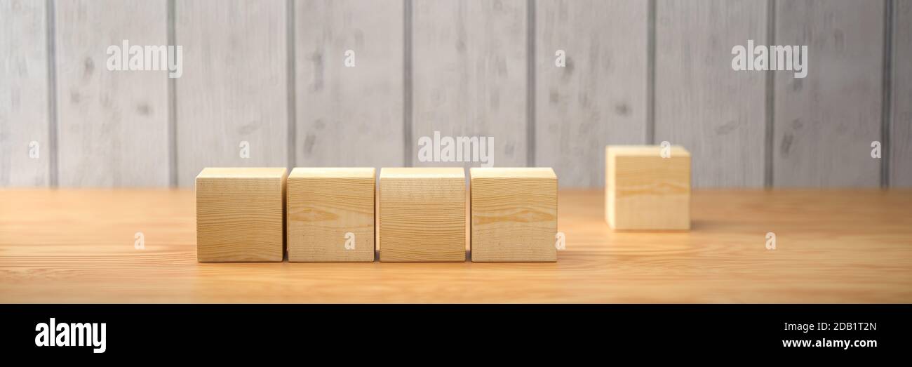 cubes en bois vides pour messages et icônes sur bois arrière-plan - illustration 3d Banque D'Images