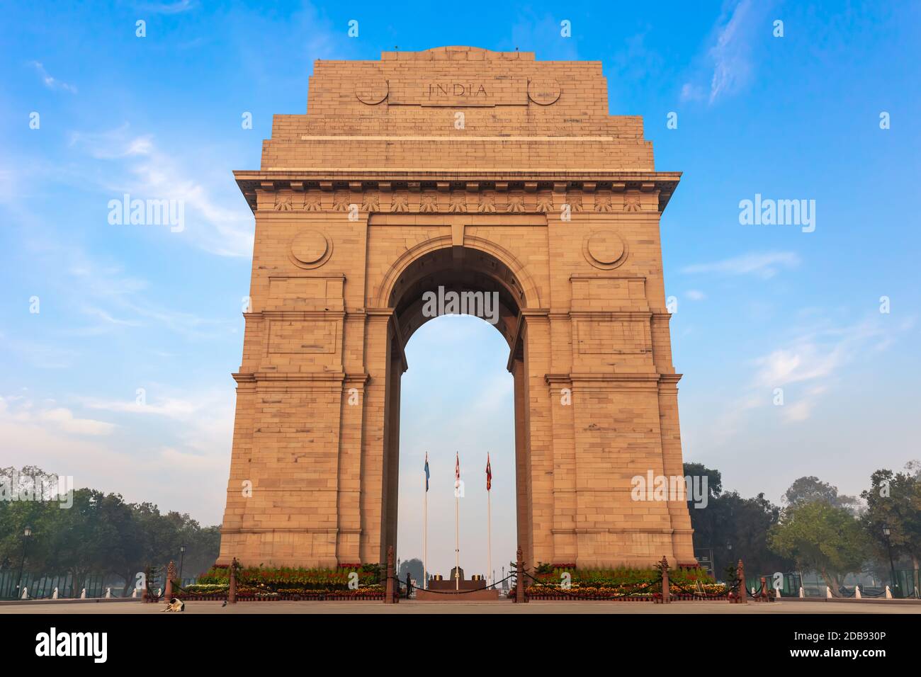Célèbre porte de l'Inde dans le centre ville de New Delhi Photo Stock -  Alamy