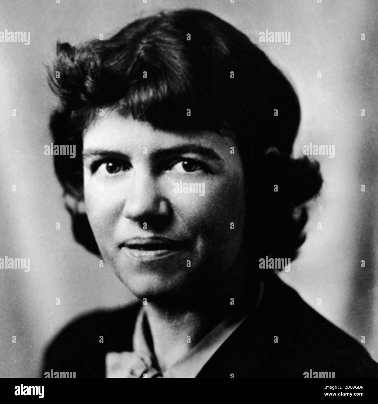 1935 CA, USA: La célèbre femme anthropologue culturelle MARGARET MEAD ( 1901 - 1978 ). Photographe inconnu . - HISTOIRE - foto storiche - portrait - ritratto - ANTROPOLOGIA CULTURELLE - ANTROPOLOGA - ANTHROPOLOGIE - SCIENZA - SCIENCE --- Archivio GBB Banque D'Images