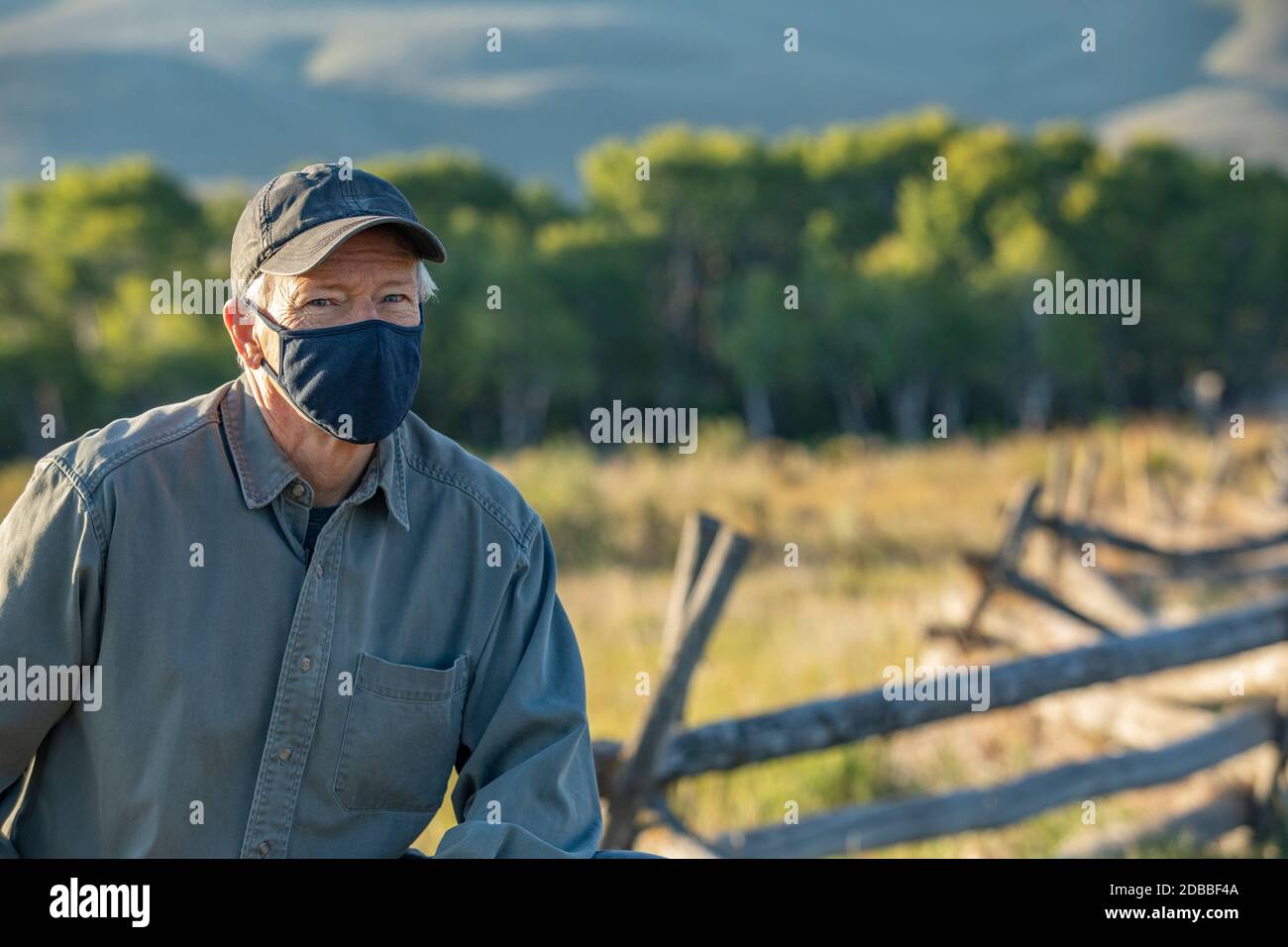 Etats-Unis, Idaho, Bellevue, Portrait de fermier dans le masque facial Banque D'Images