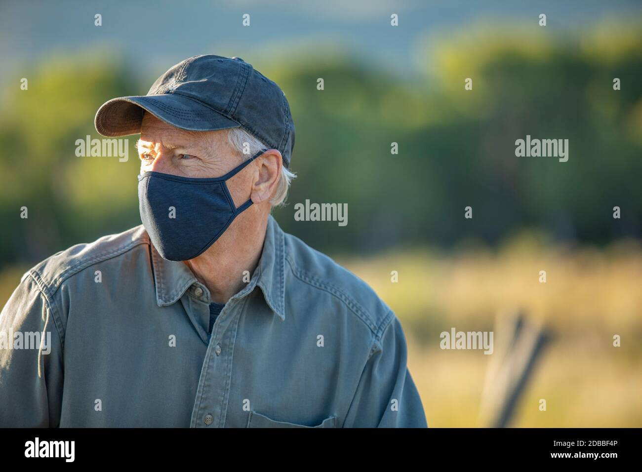 Etats-Unis, Idaho, Bellevue, Portrait de fermier dans le masque facial Banque D'Images
