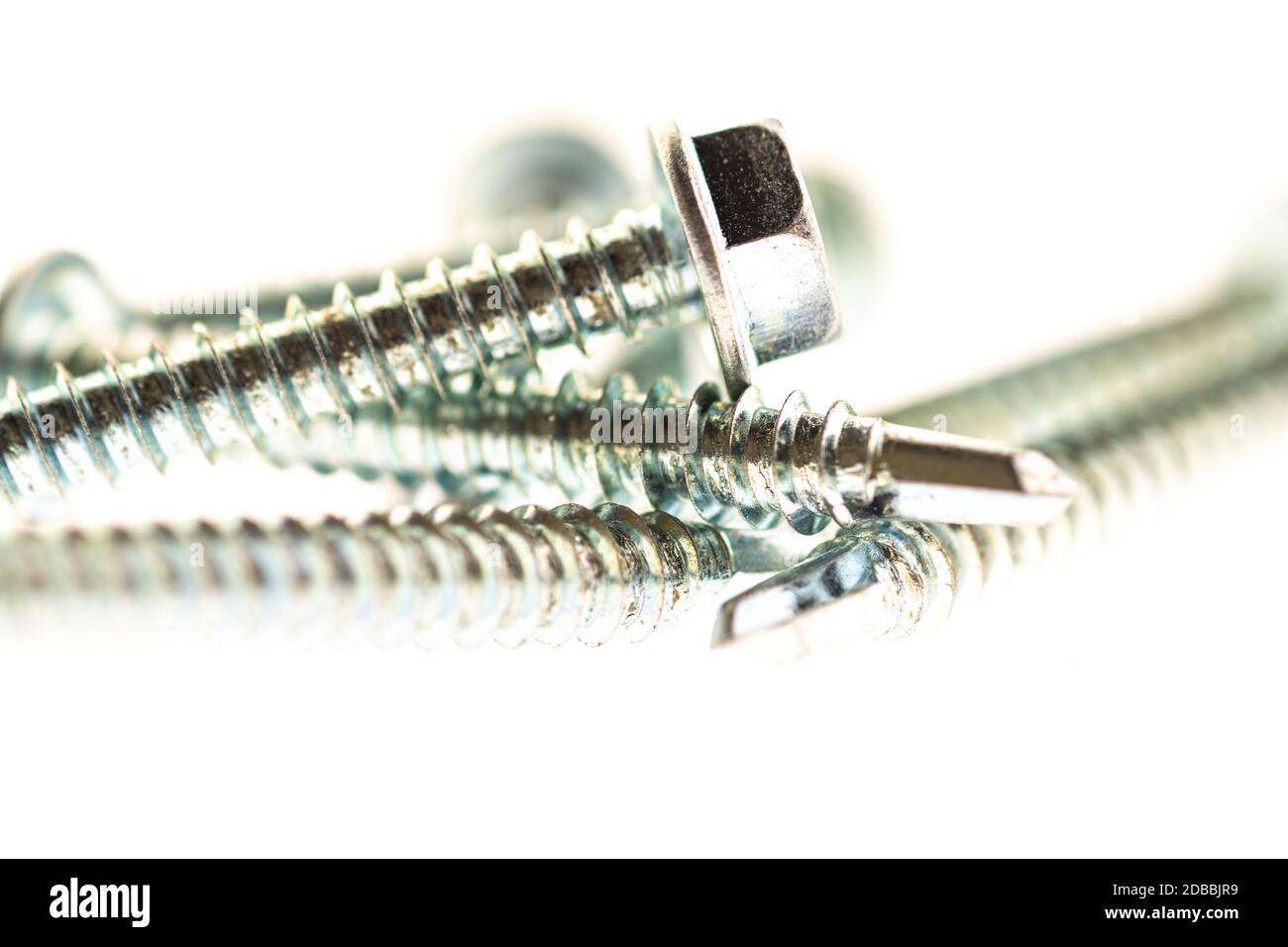 vis en tôle et en acier inoxydable avec écrous hexagonaux Banque D'Images