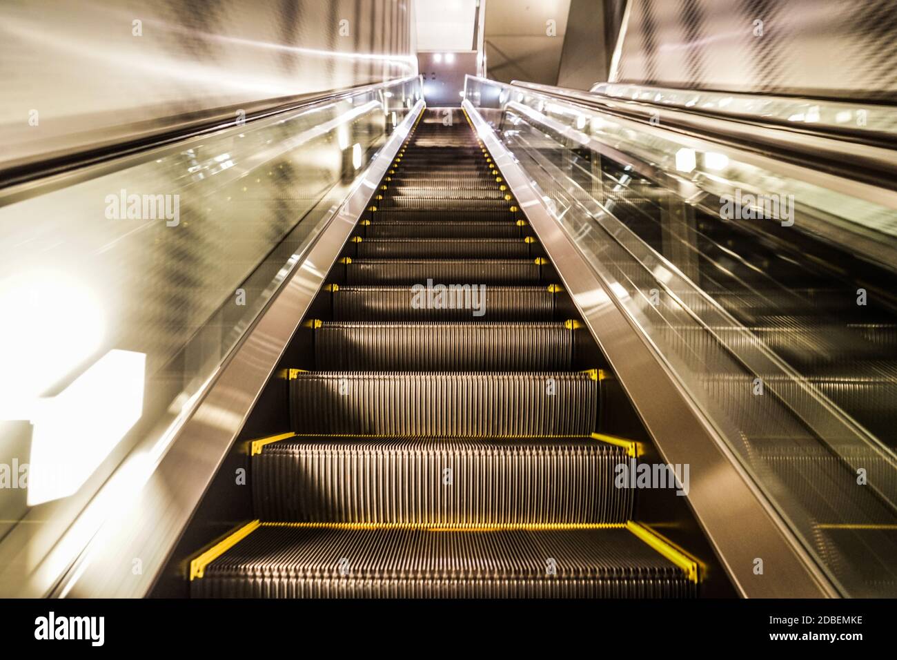 Image de l'escalier roulant. Lieu de tournage : préfecture d'Aichi, ville de Nagoya Banque D'Images