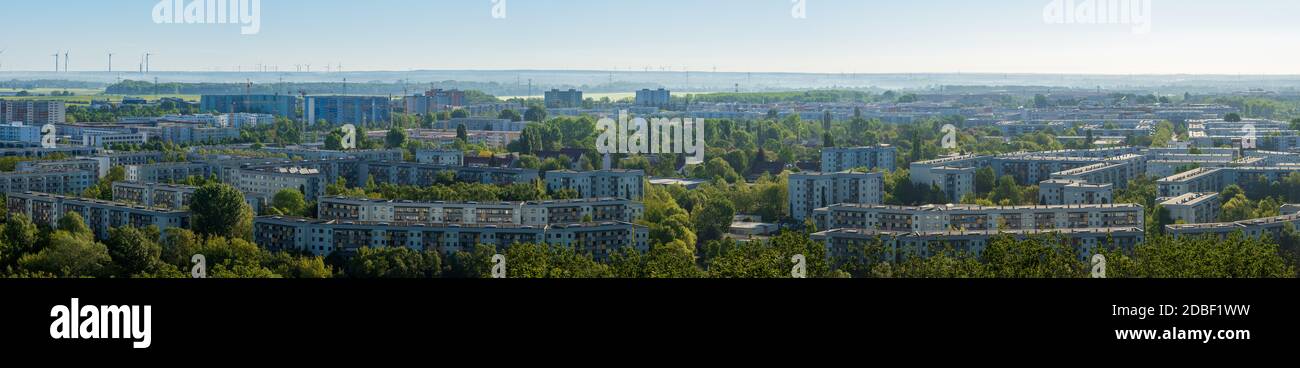 Vue panoramique sur le quartier résidentiel de Berlin - quartier Marzahn-Hellersdorf. Banque D'Images
