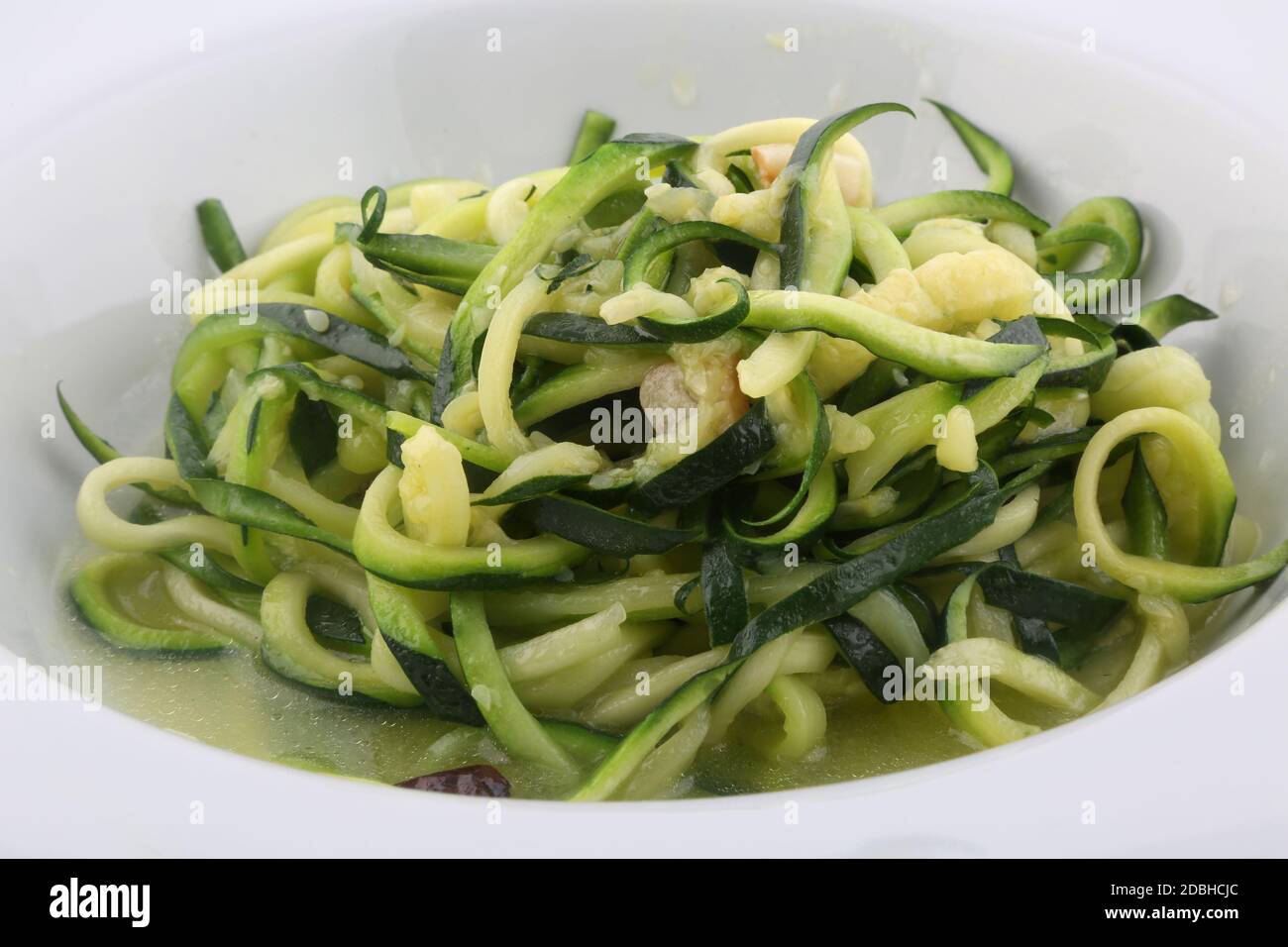 zucchini spaguetti comme vegan detox reçu sain Banque D'Images