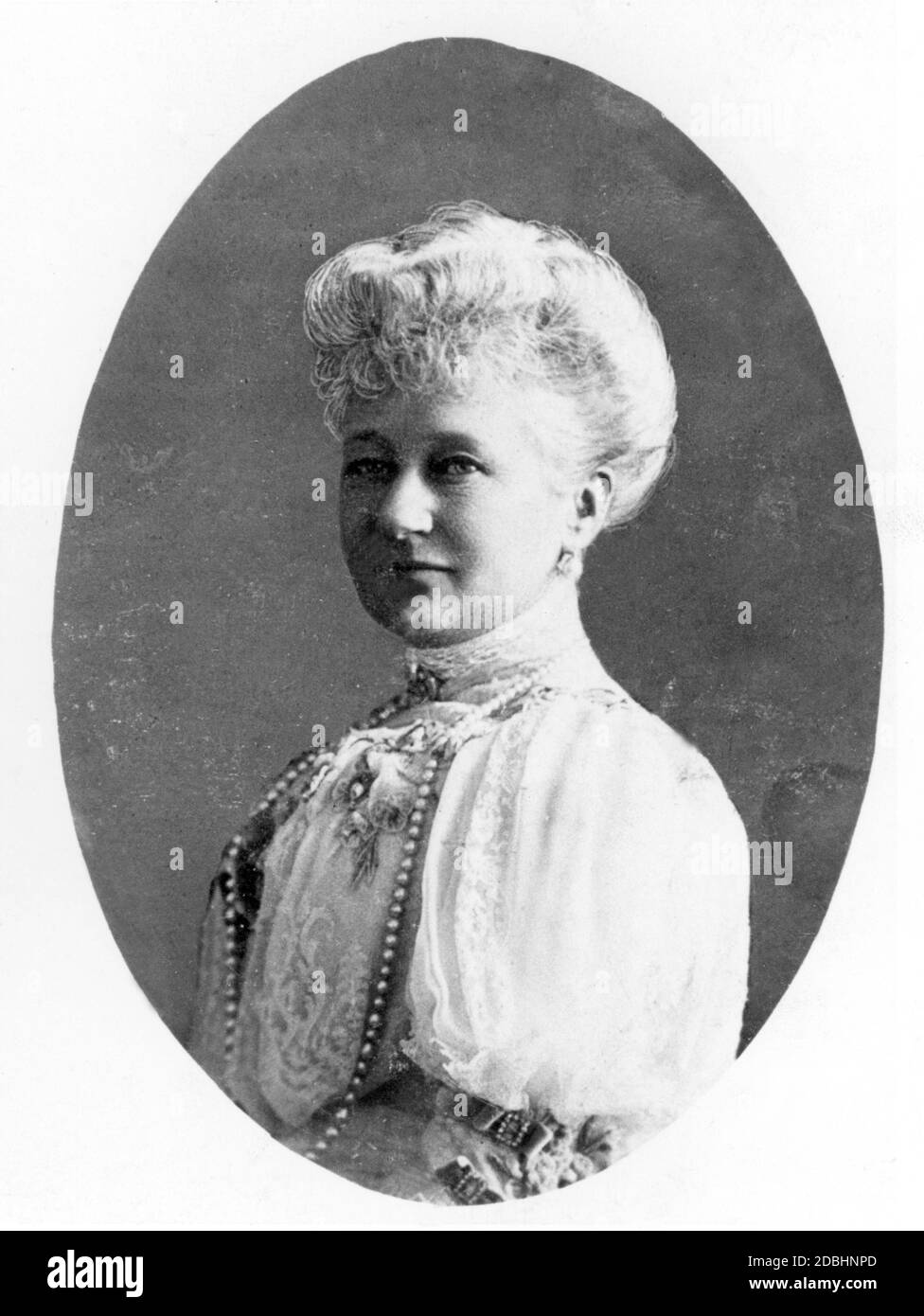 Le portrait montre l'impératrice Augusta Victoria en 1908. Banque D'Images