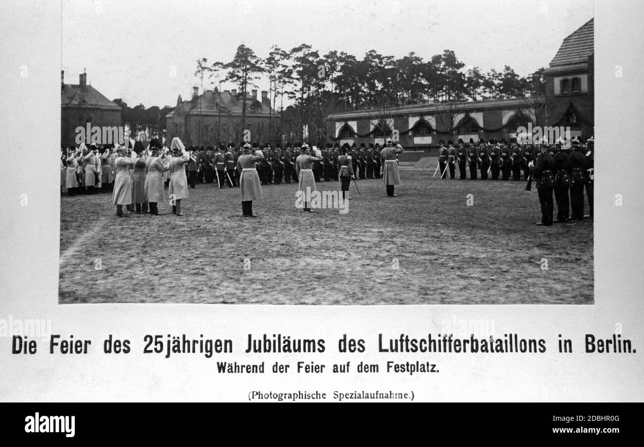 'La célébration du 25ème anniversaire du Luftschifferbatelon (''Bataillon des navires d'aviation'') à Berlin.' Banque D'Images