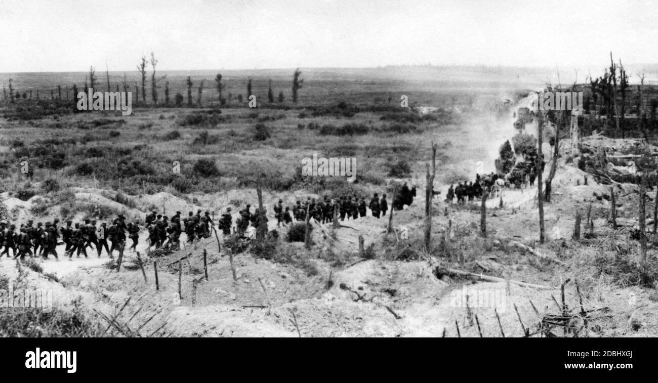 Première Guerre mondiale : les soldats allemands sur le champ de bataille Banque D'Images