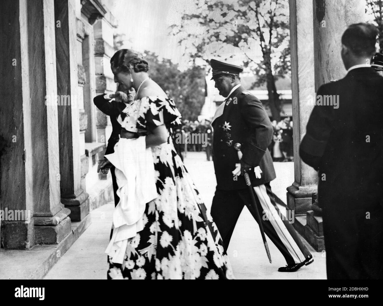 Le maréchal général Hermann Goering et son épouse Emmi assistent à la représentation inaugurale du festival Bayreuth 1936. Banque D'Images