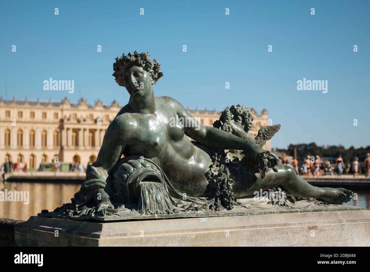 Statue de marbre, Jardins, Château de Versailles, site classé au patrimoine mondial de l'UNESCO, Yvelines, Ile-de-France, France, Europe Banque D'Images