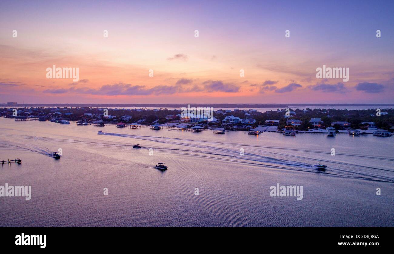 L'île d'Ono au coucher du soleil Banque D'Images