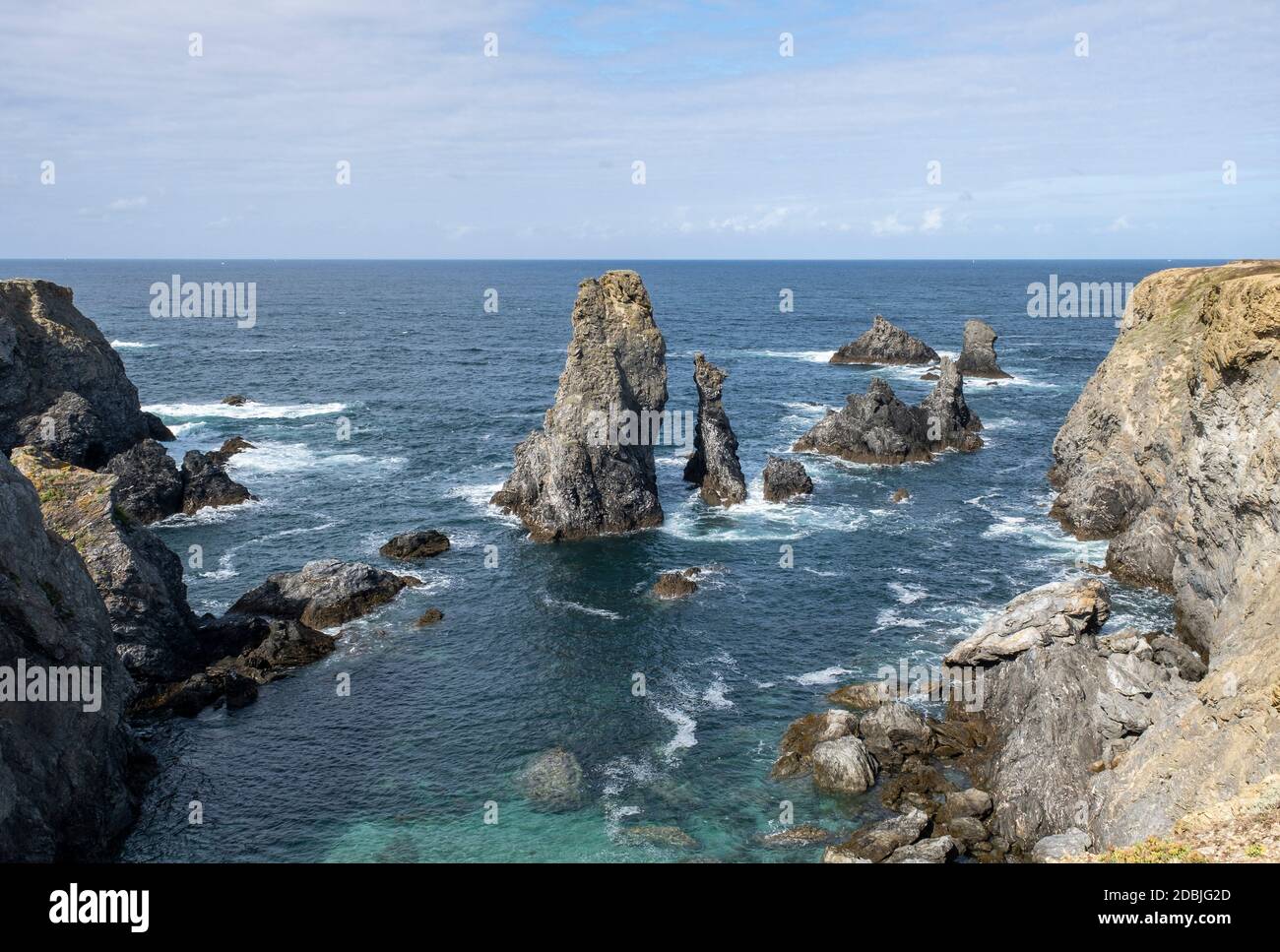 Rochers aux aiguilles de Port Coton, sur l'île de Belle Ile, Bretagne, France Banque D'Images