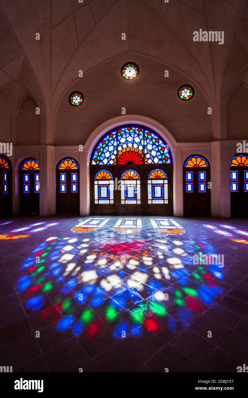 Le Tabātabāei House est une maison historique, à Kashan, Iran. Il a été construit autour de 1880, pendant le règne de la dynastie Qajar. Banque D'Images