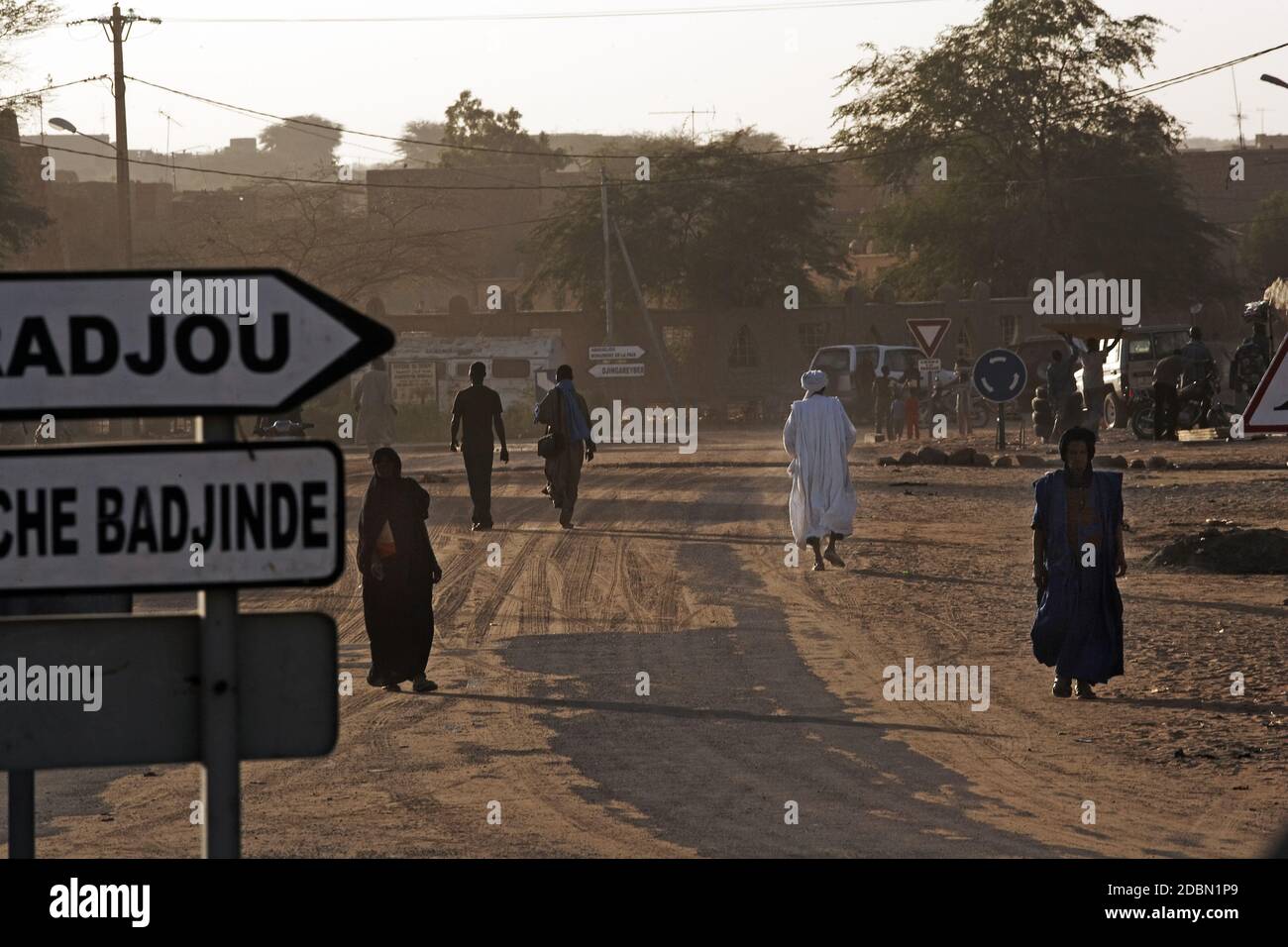 Les rues ont été emmenées par le sable du désert à Tombouctou, Mali, Afrique de l'Ouest Banque D'Images